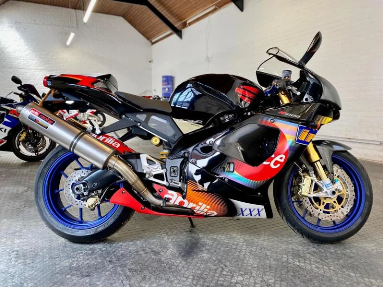 Aprilia RSV 1000