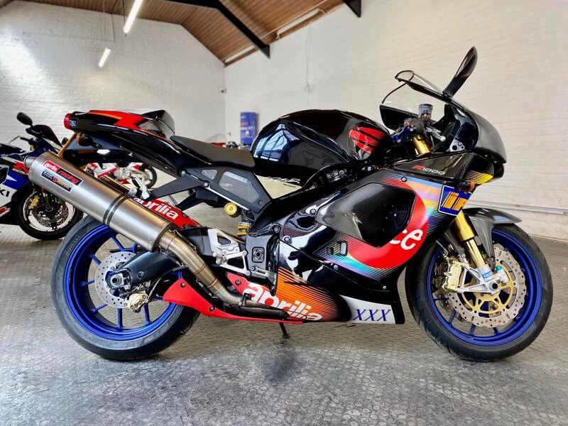 Aprilia RSV 1000