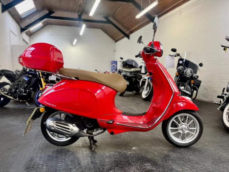 Piaggio Vespa Primavera 50
