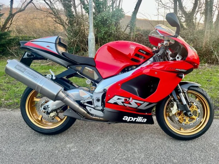 Aprilia RSV 1000