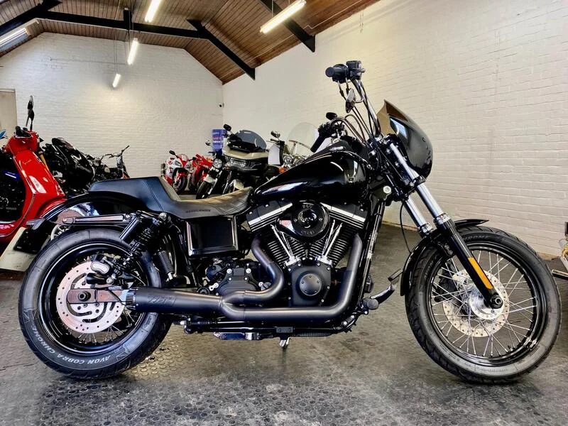 Harley-Davidson Dyna