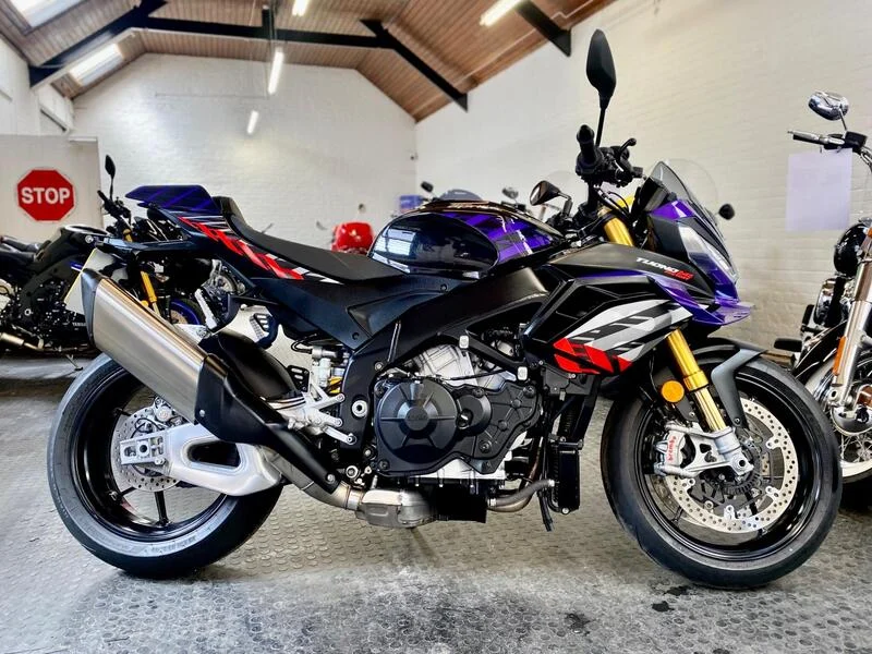 Aprilia Tuono 1100 V4