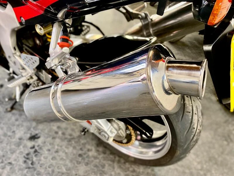 Exhaust