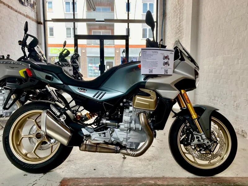 Moto Guzzi V100 Mandello
