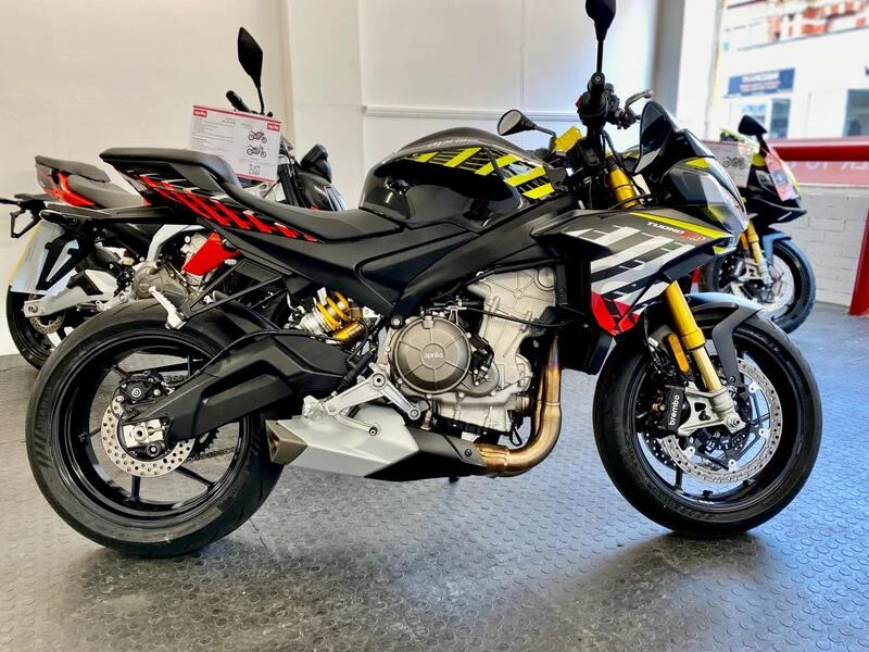 Aprilia Tuono 660