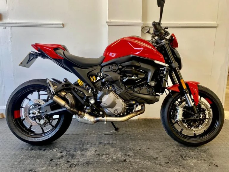 Ducati Monster 937