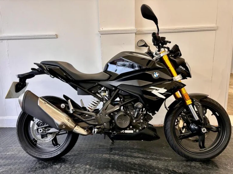 BMW G 310 R