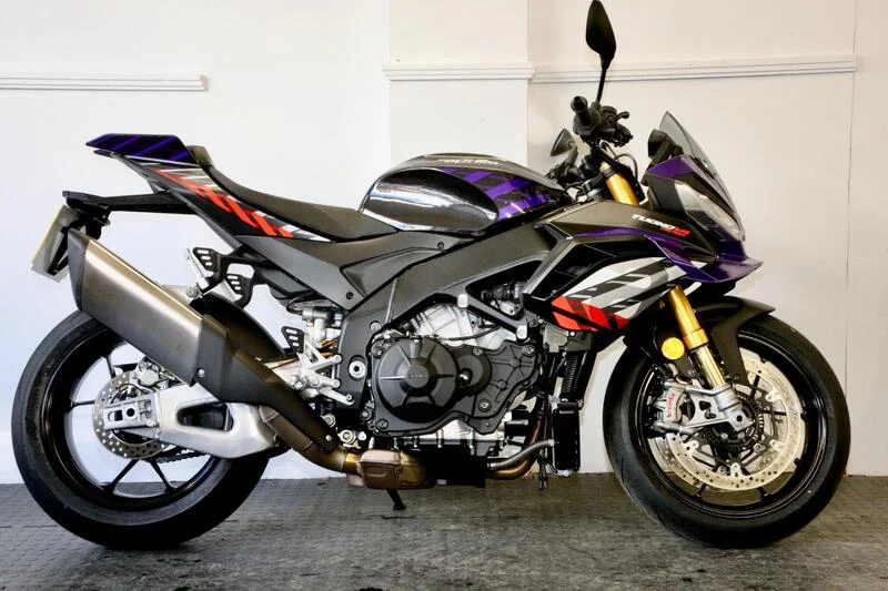 Aprilia Tuono 1100 V4