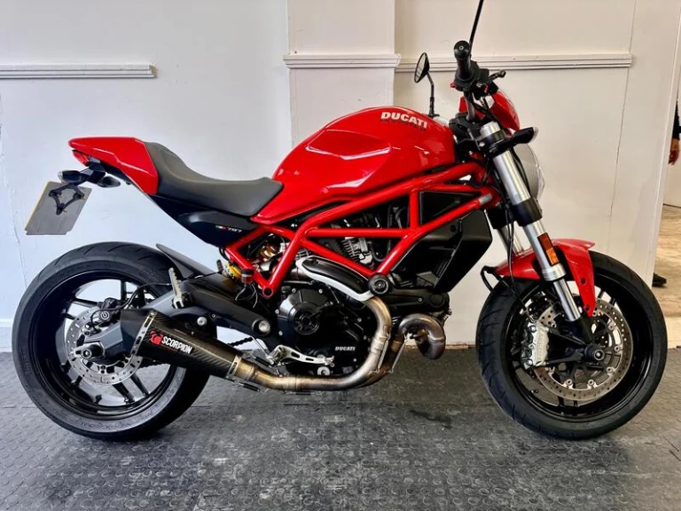 Ducati Monster 797